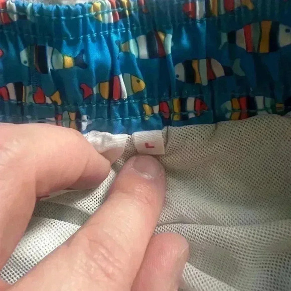 Men’s 2(X)ist Fish Pattern Swim Trunks Size  Large - Picture 4 of 6